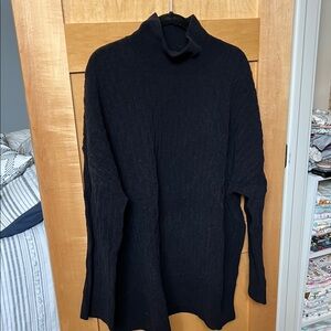 Lululemon Athletica Black Ribbed Sweater